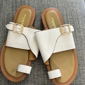 Coach,   Used ,please see pictures for details and ask questions.